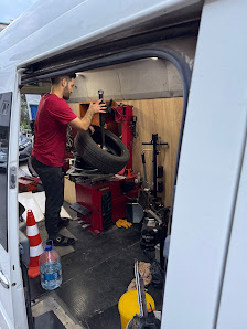 7/24 Mobil Lastik Yol Yardım Antalya Yerel İşletme fotoğrafı 3